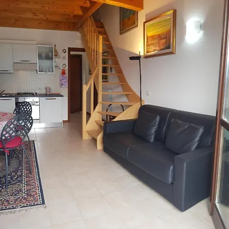 La Quiete 63 Terrace By Garda Domus Mea דירה *